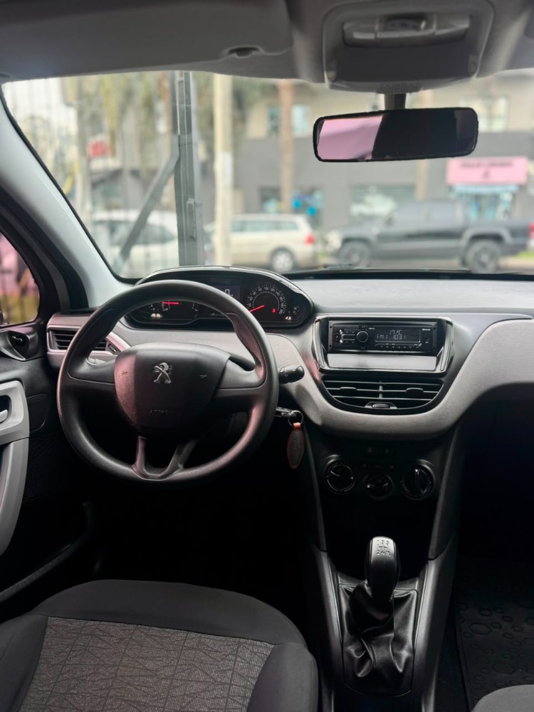Peugeot 208 Active — foto 13